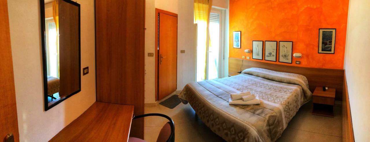 Hotel Amoha Rimini Eksteriør bilde
